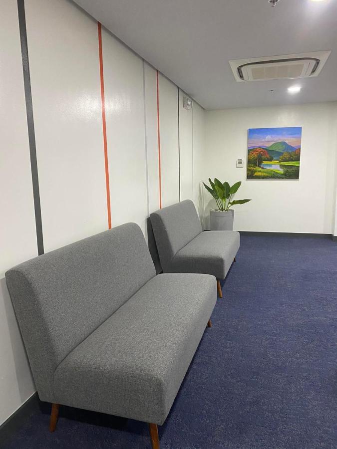 Go Hotels Plus Tuguegarao Экстерьер фото