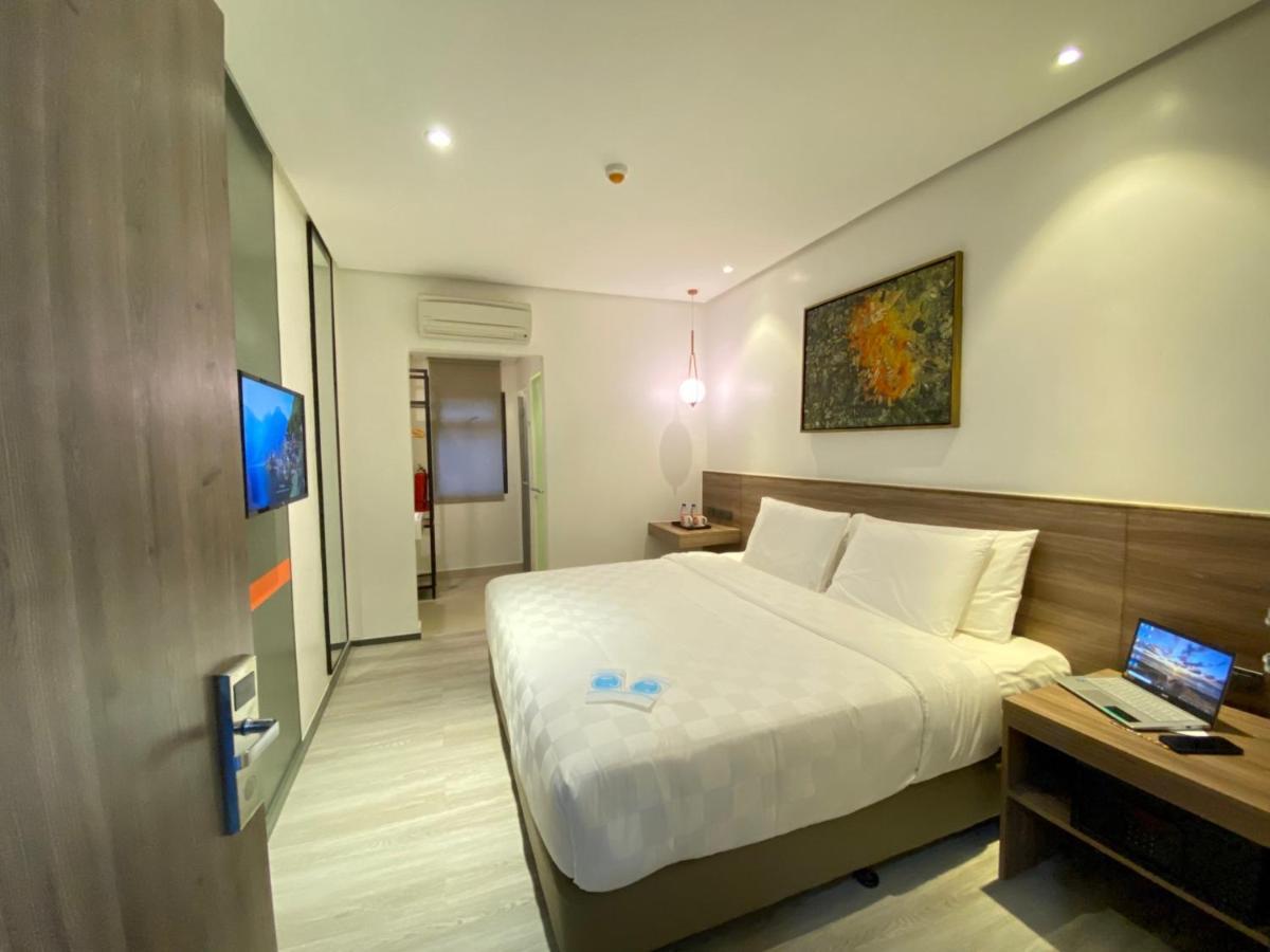 Go Hotels Plus Tuguegarao Экстерьер фото