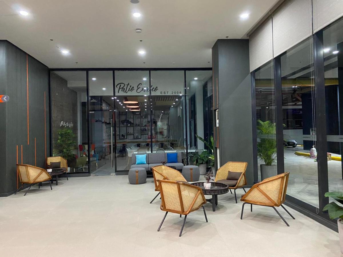 Go Hotels Plus Tuguegarao Экстерьер фото